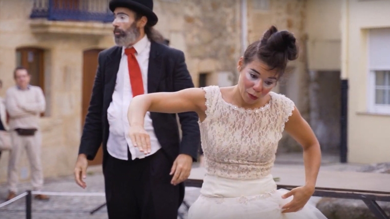 Él último Que Apague Lana Luz, A Vela Circo